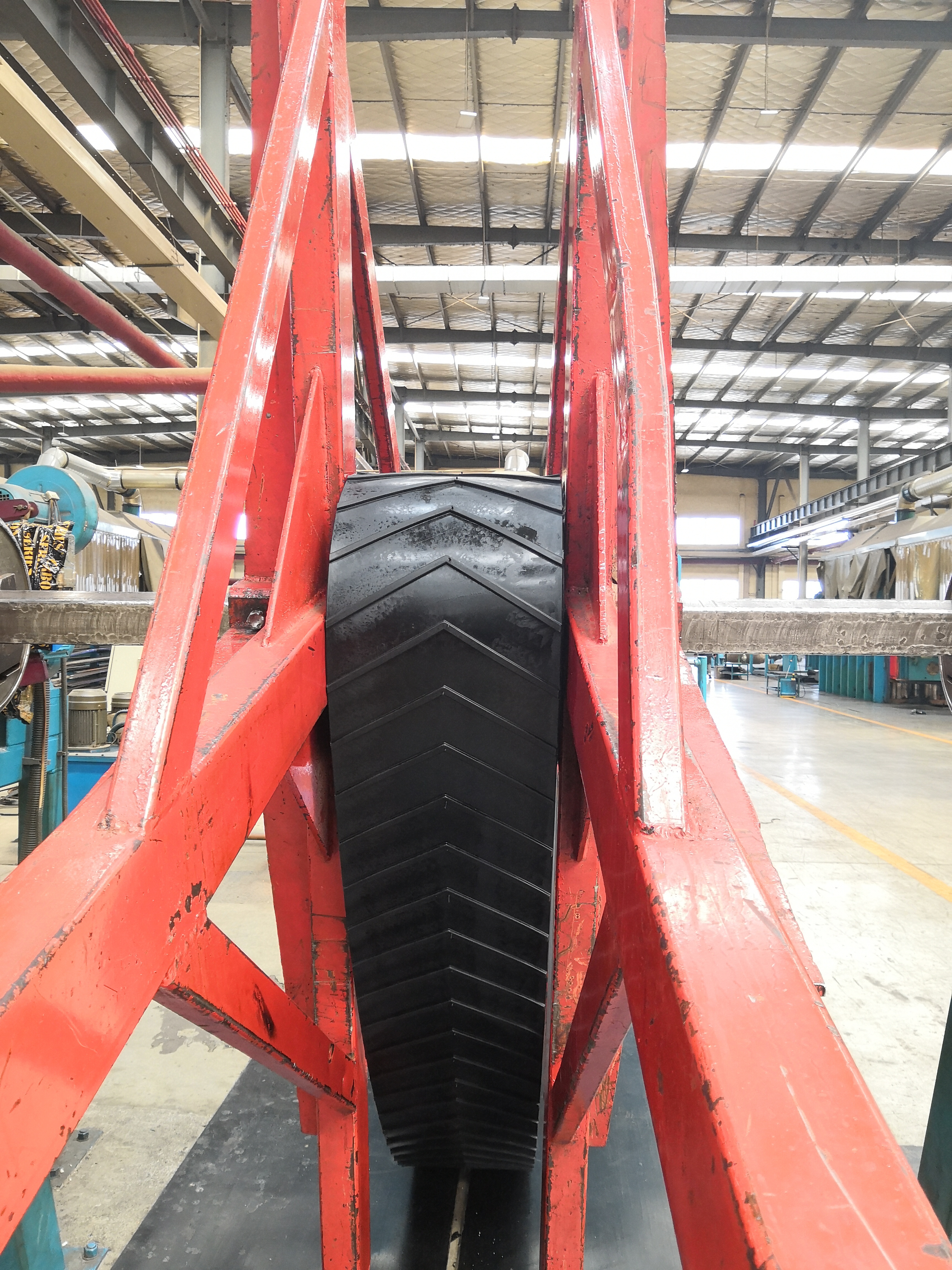 patterned-conveyor-belt patterned-conveyor-belt